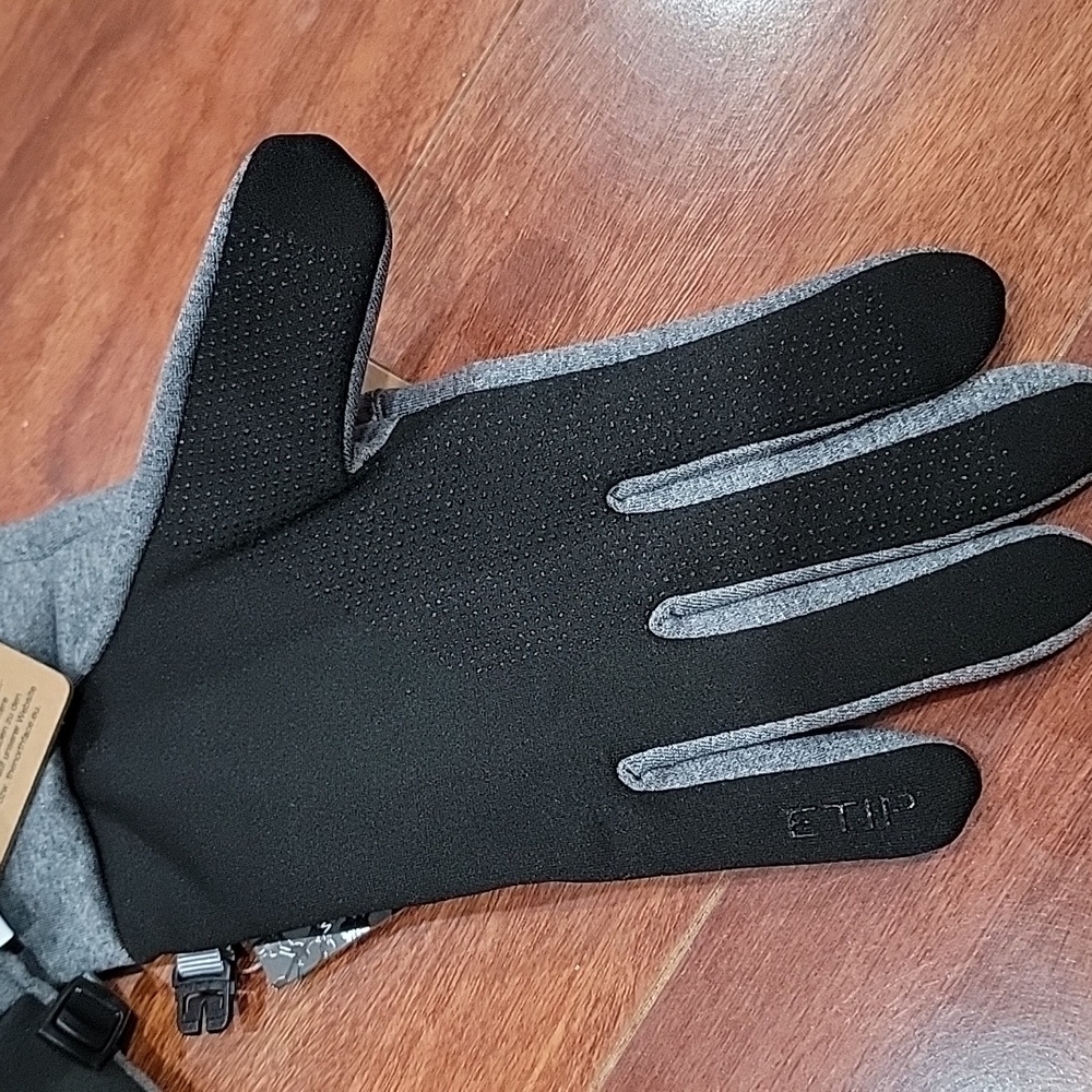 NWT UNISEX size XL North Face Gloves - Picture 2 of 5